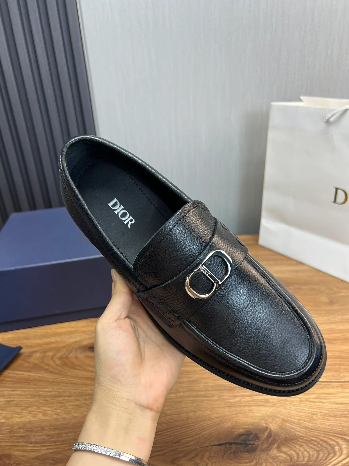 Men's men's shoes💰560💰 Dior men's business casual leather shoes👞all use imported original brand leather, just to create a more comfortable wearing experience, upper: original cowhide➕imported sheepskin lining, original non-slip and wear-resistant rubber outsole✔️36-45 (38.45 non-returnable)